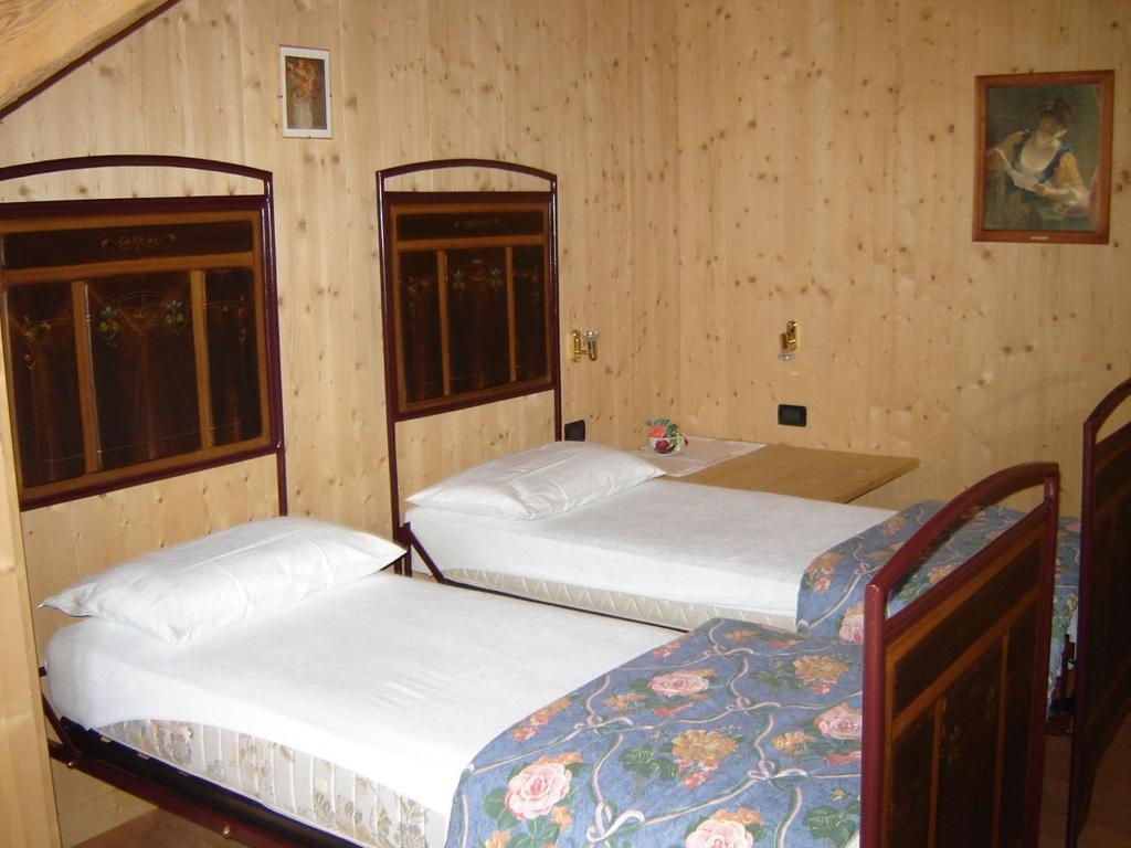Residenza Domino Aparthotel Selva di Cadore Rom bilde
